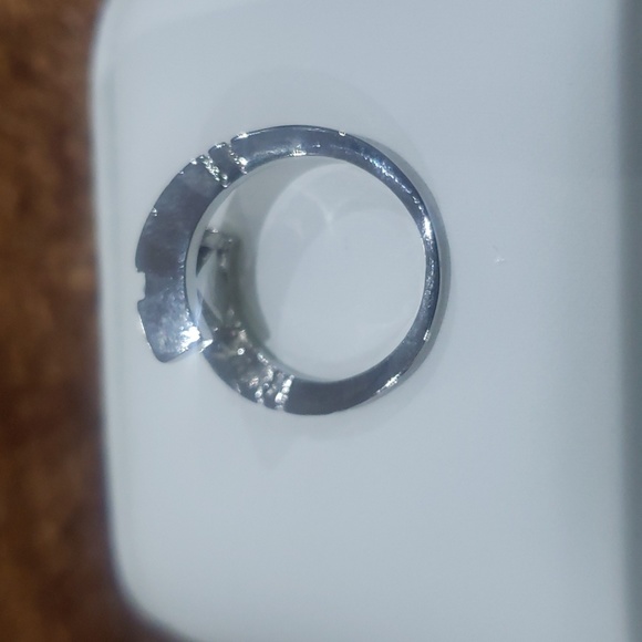 Ring 💍 Size 7 - Picture 7 of 13